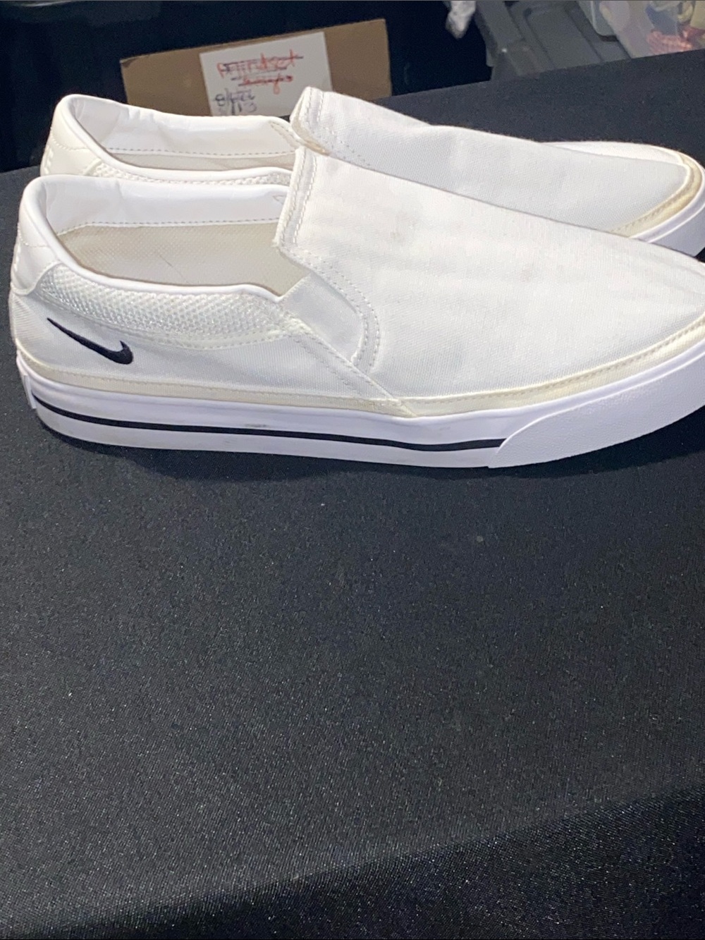 NIKE WO SIZE 10 White Black accent SLIP ON CANVAS LOAFERS. GOOD CLEAN CONDITION